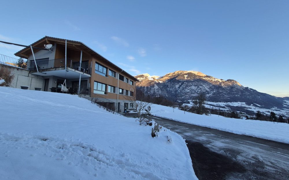 Ruetiberg-Hofmanufaktur_Winter-Haus